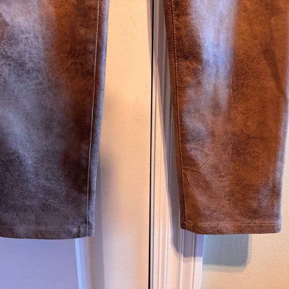 Chico’s Faux Leather Brown Pants Sz 0.5 (6R) - Picture 4 of 10